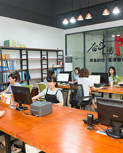 聯係好色先生下载安装